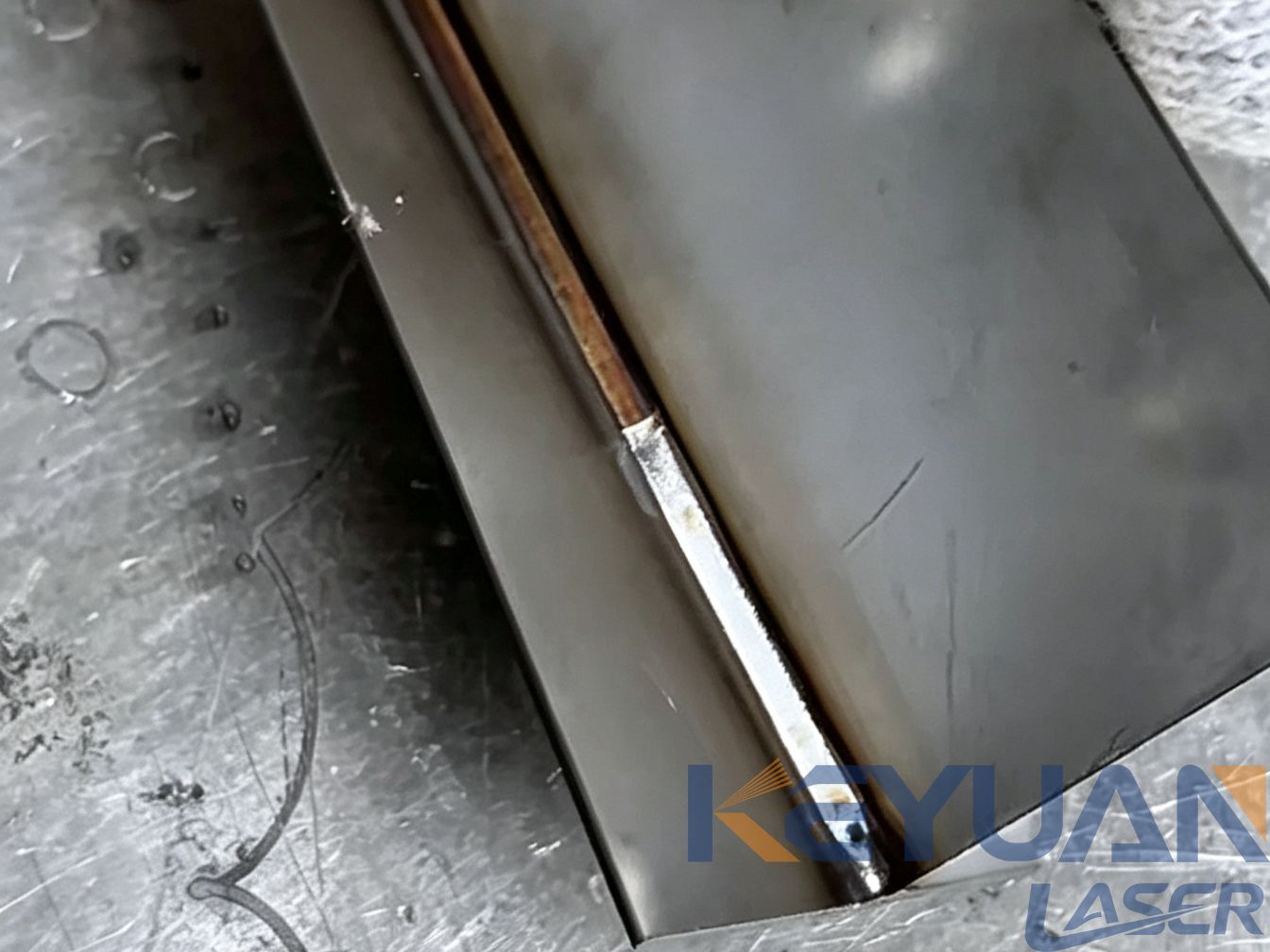 Laser Cleaning Machine Safety: Fumes, Eyes and Setup